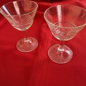 Elegant Clear Glass Martini Glasses Set